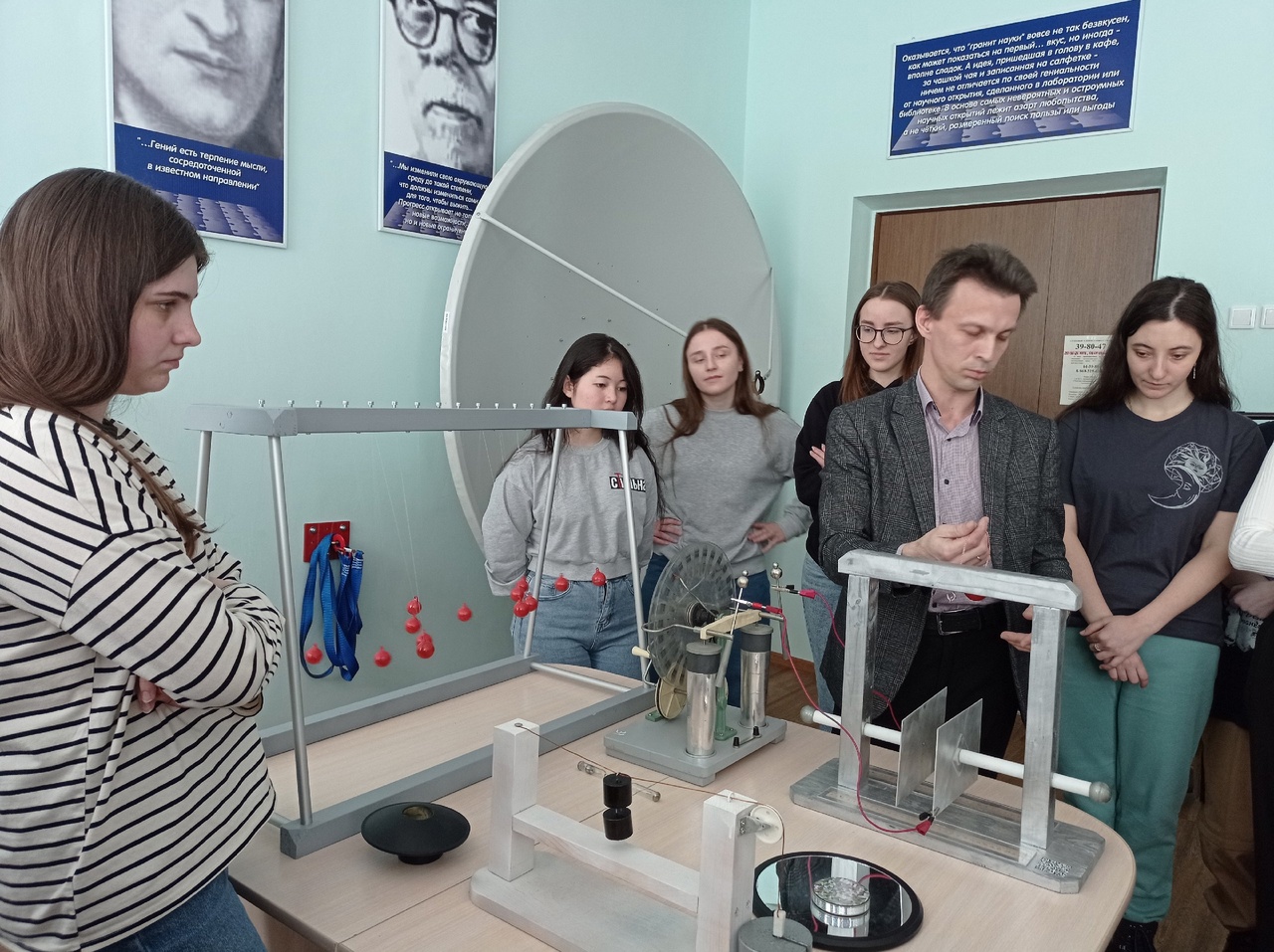 Студенты-информатики посетили Музей занимательных наук